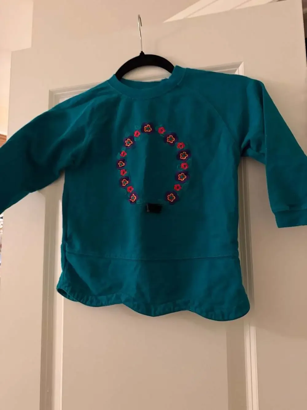 Gymboree Vintage Teal Sweatshirt With Embroidery Size Medium